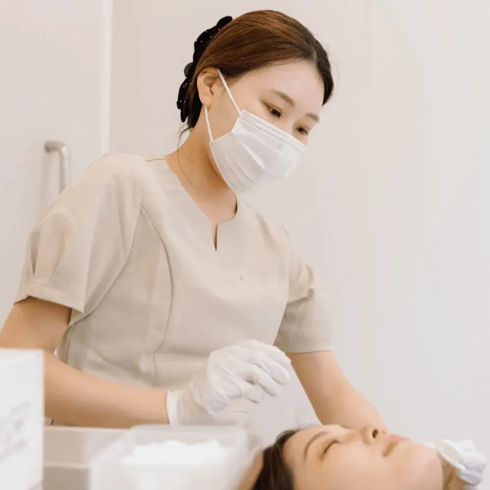 Iris beauty clinic 看護師