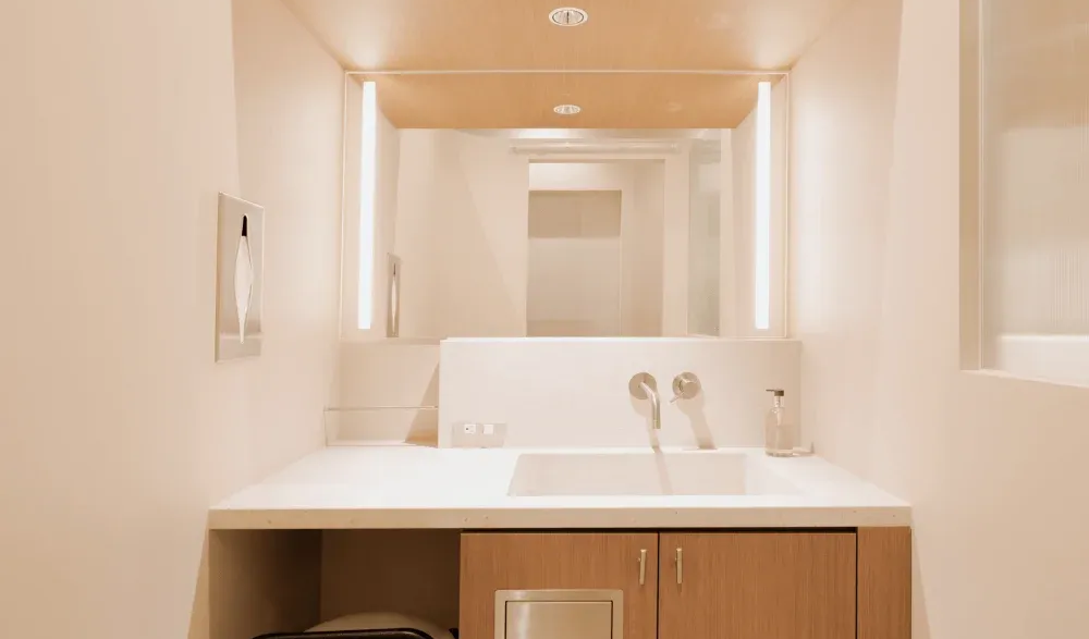 パウダールーム